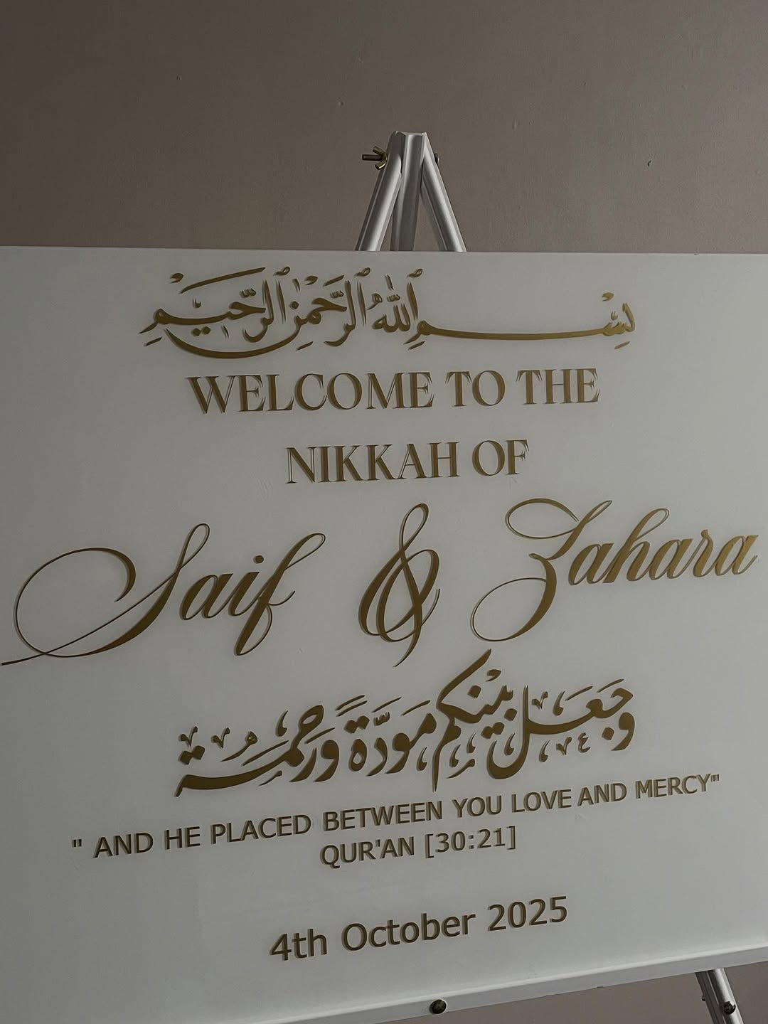 Personalised acrylic Nikkah welcome sign with Arabic calligraphy, English wording and the couple’s names